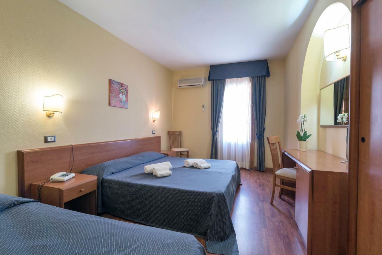 Hotel Akrabello Agrigento Buitenkant foto