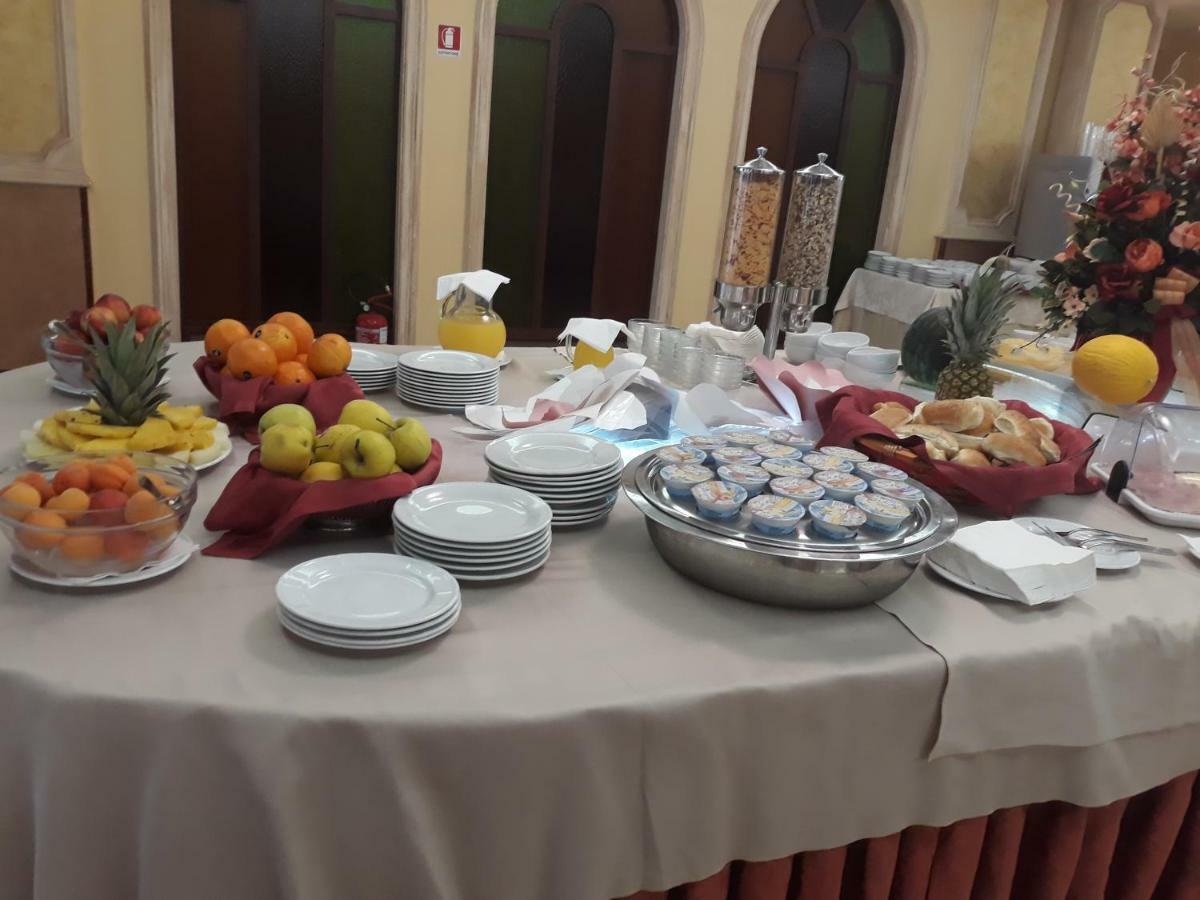 Hotel Akrabello Agrigento Buitenkant foto