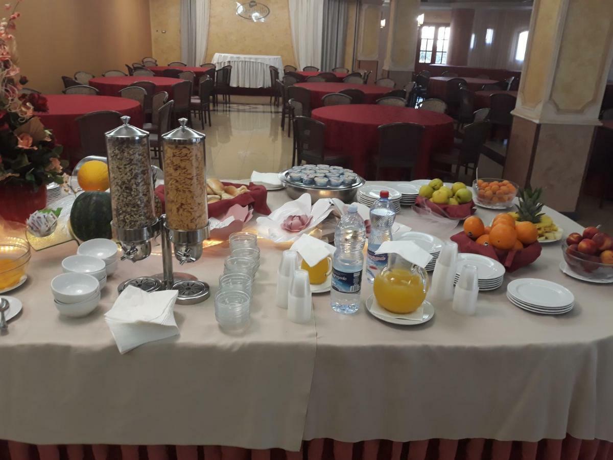 Hotel Akrabello Agrigento Buitenkant foto